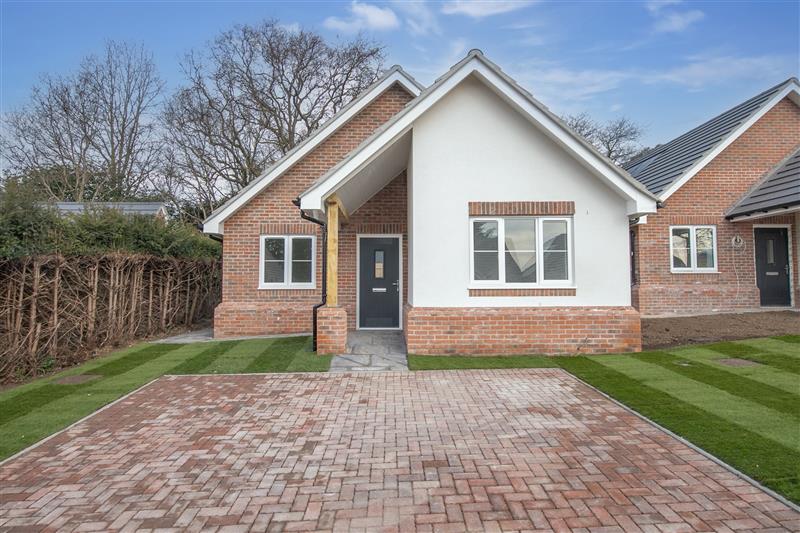 Orchard Lane, Fronks Road, Dovercourt, Harwich, CO12