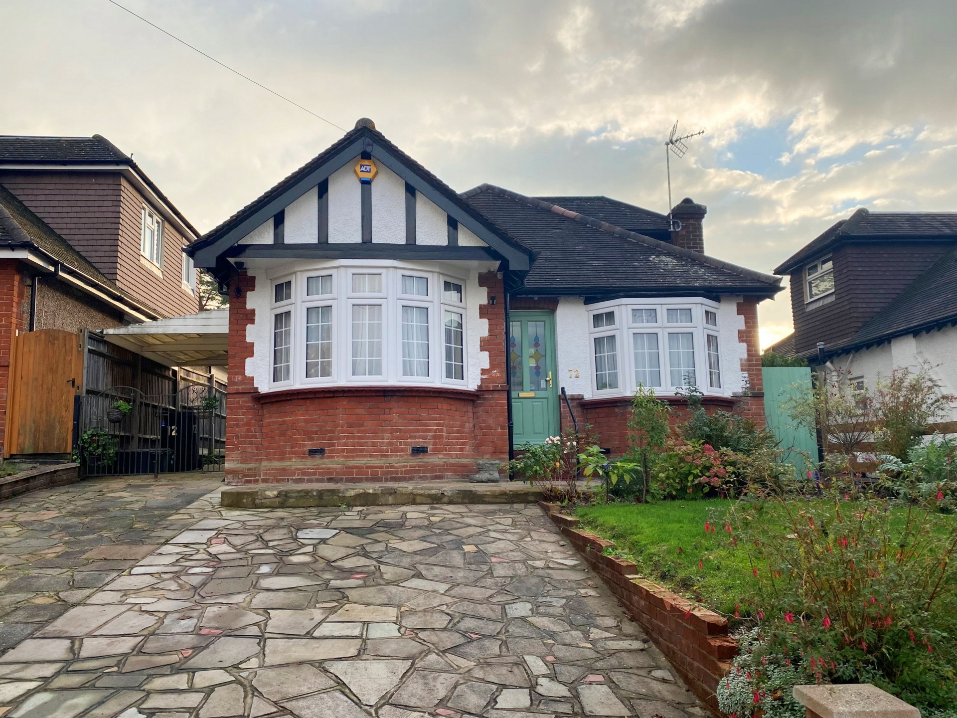 Kenton Homes Orpington Estate agent Properties and houses for sale