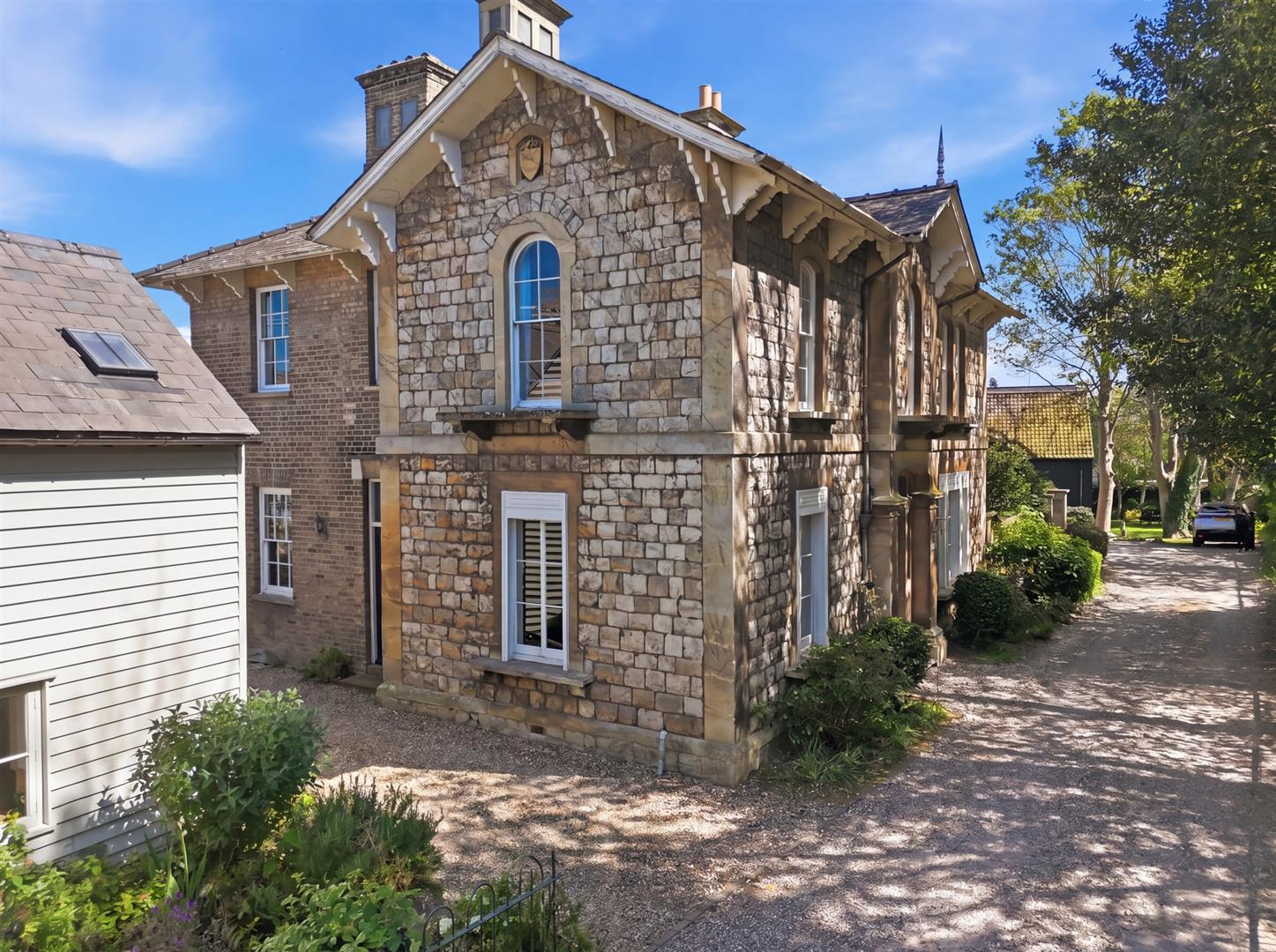 AMWELL END - WARE - BEAUTIFUL PERIOD HOME