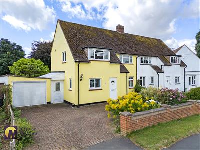 Rectory Close, Hunsdon