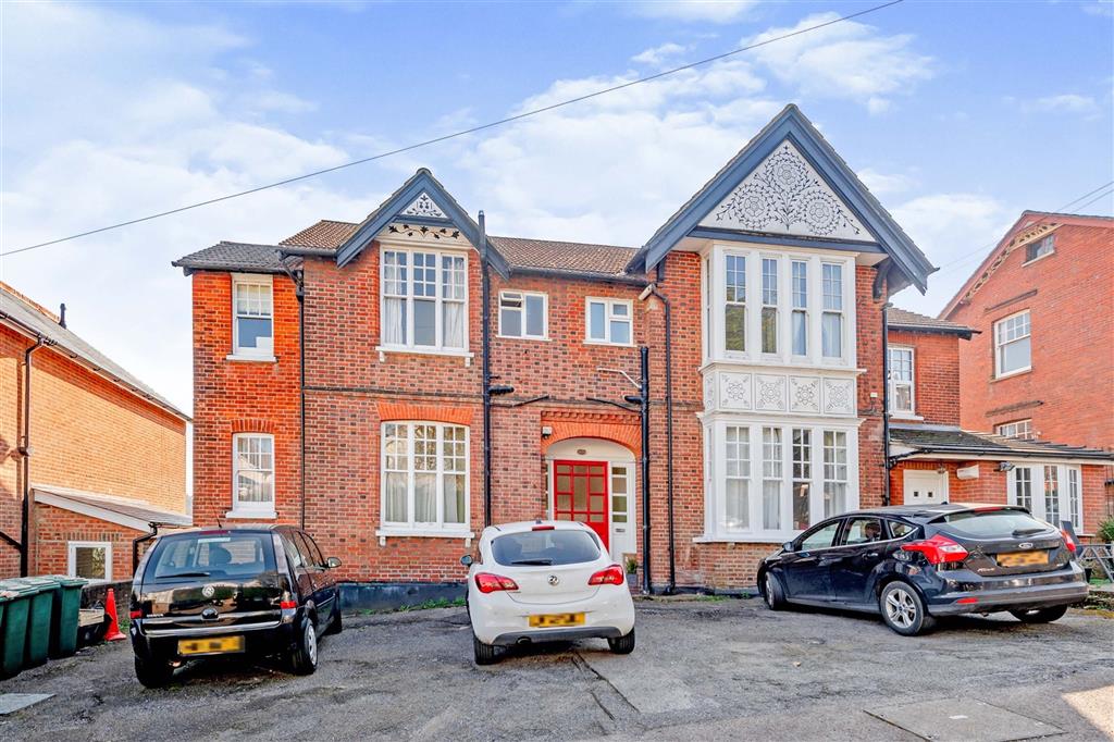 Ridgeway Road, Redhill, RH1