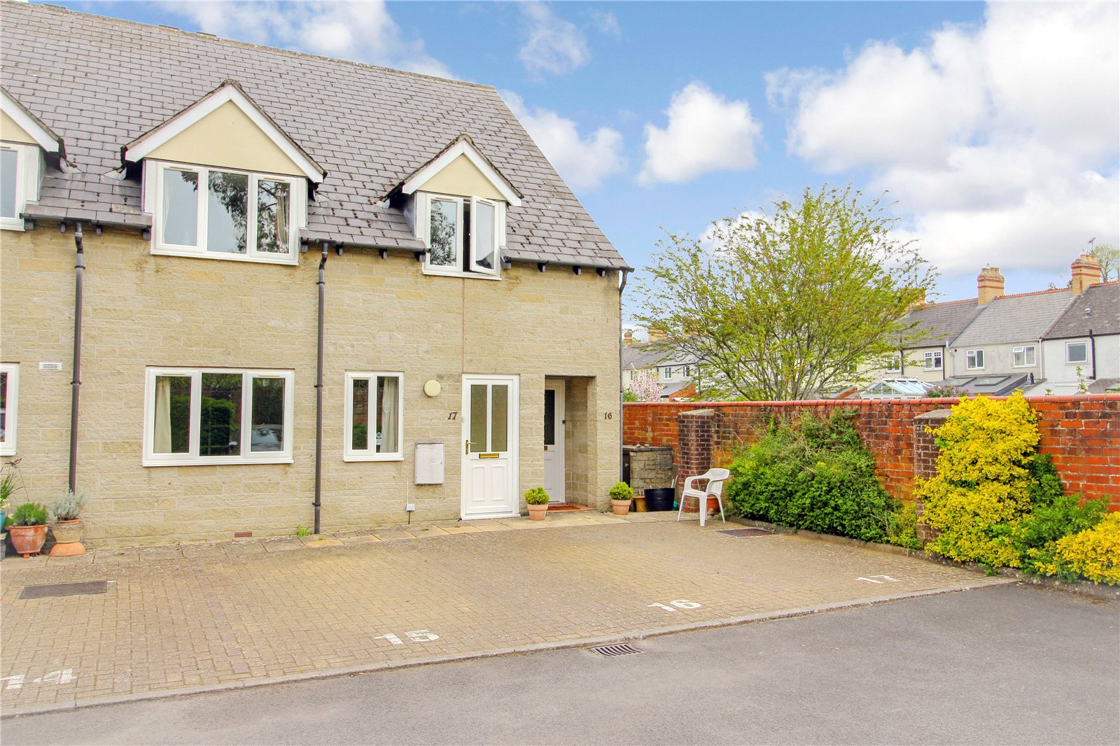 Newcombe Court, Victoria Road, Cirencester, GL7