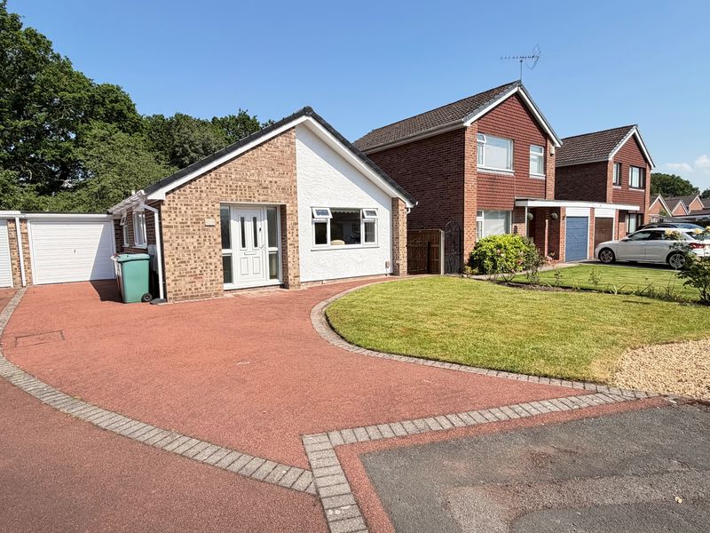 Acacia Drive, Great Sutton