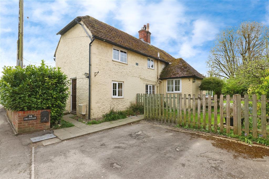Winterslow Road, Porton, Salisbury, SP4
