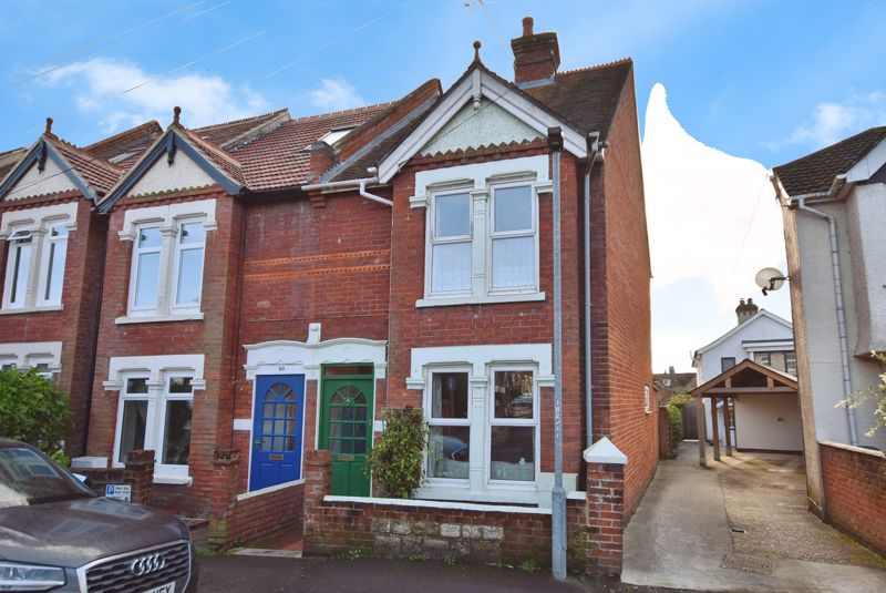 Belle Vue Road, Salisbury                                                                       ***video Tour***