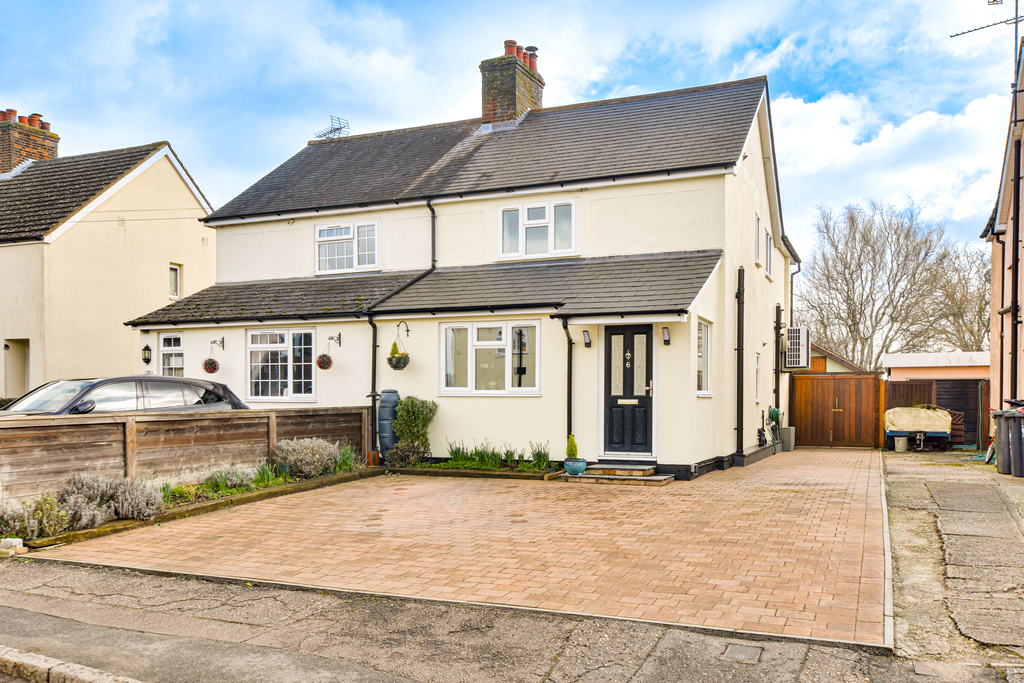 The Street, High Roding
