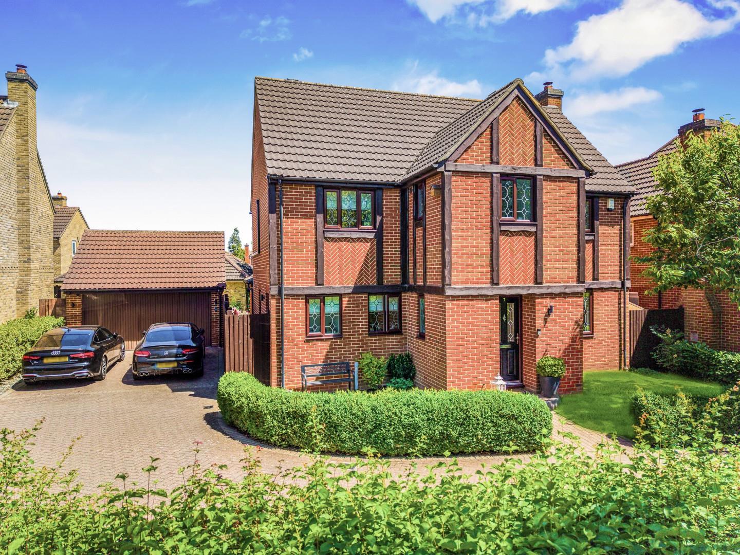 Cedar Close, Dunmow