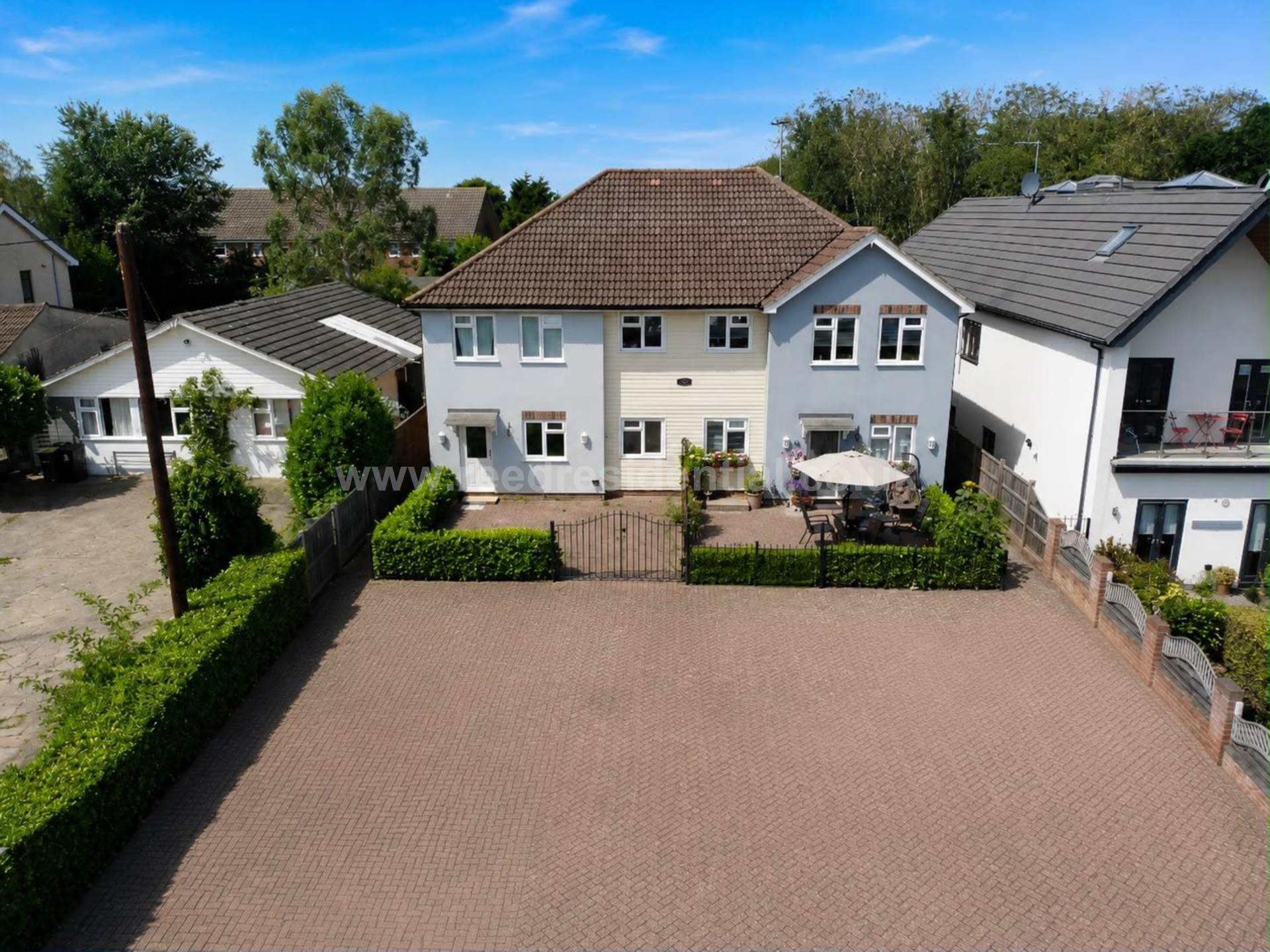 2 Riverbreeze, 283 Ferry Road, Hockley