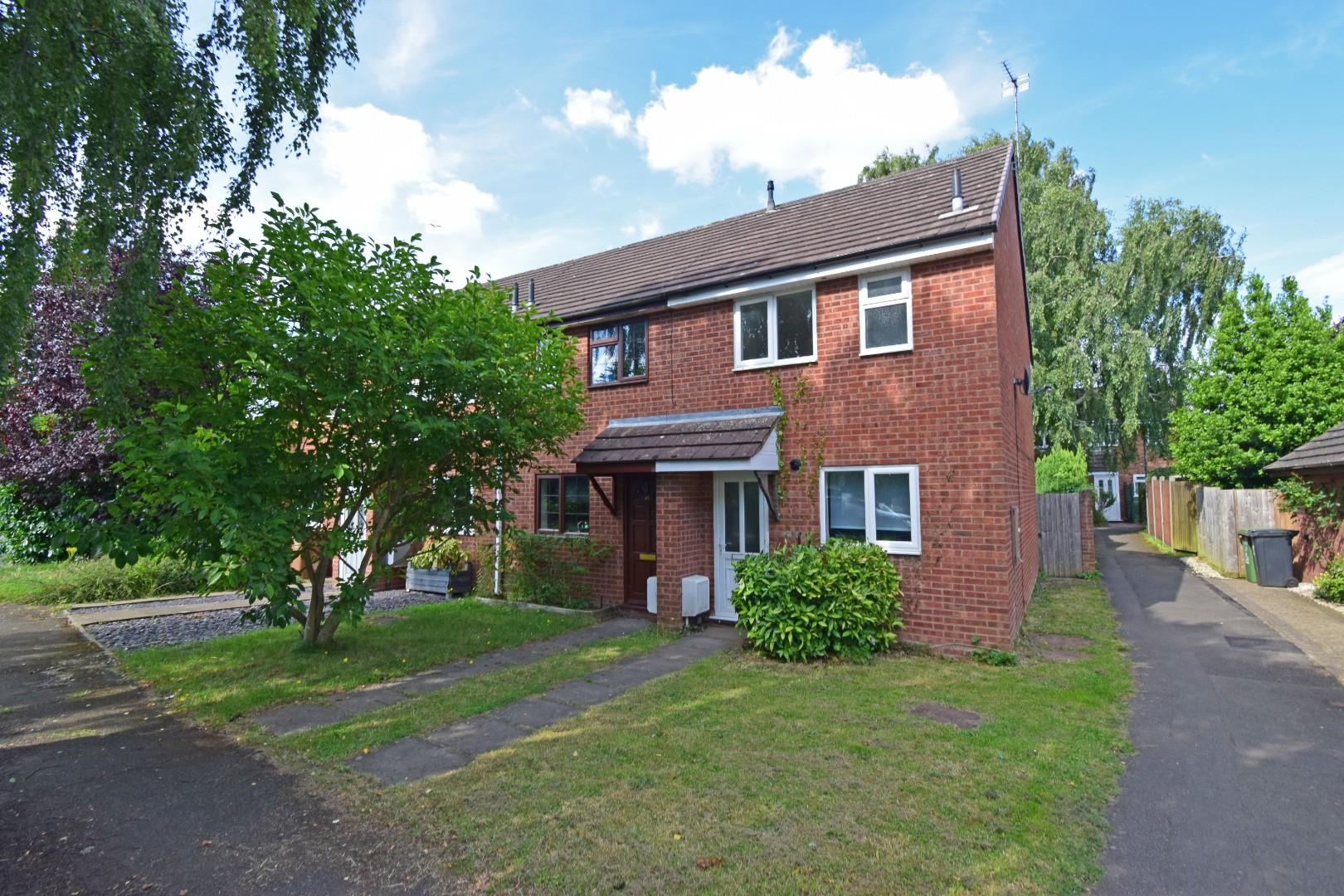 26 Trent Close, Droitwich, Worcestershire, WR9 8TL