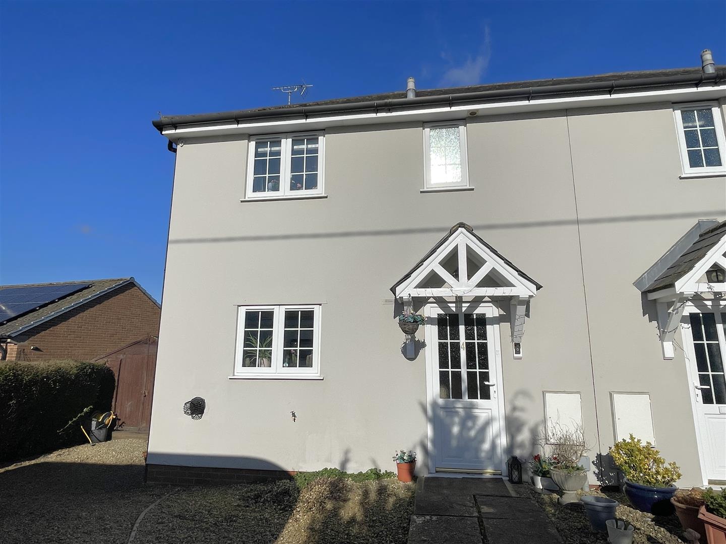 London Road, Shrewton