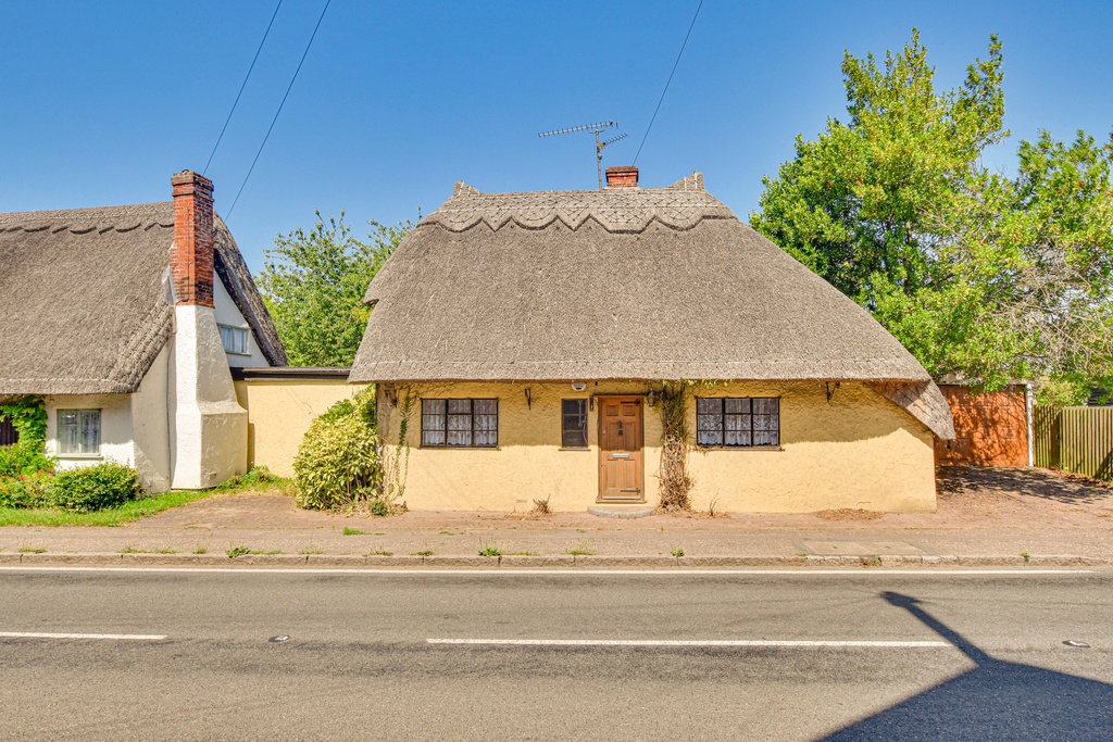 The Street, High Roding