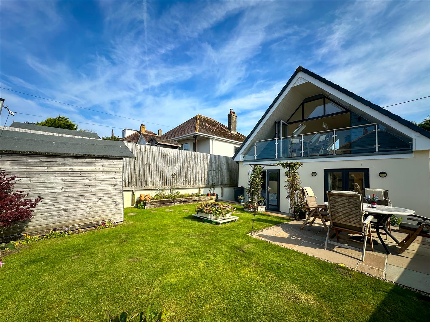 Modern Home Near Village Centre, Porthleven