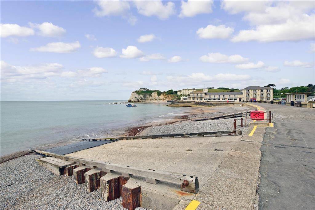 Coastguard Lane, , Freshwater, Isle of Wight 1 bed £115,000