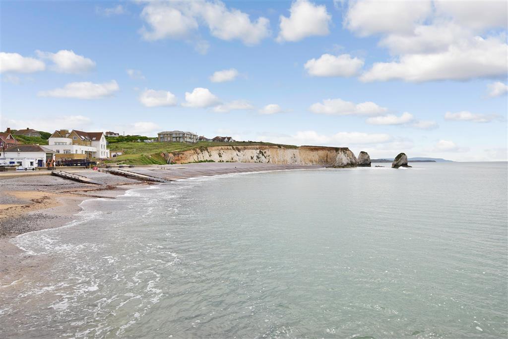 Coastguard Lane, , Freshwater, Isle of Wight 1 bed £115,000