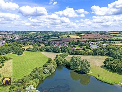 Tatsfield Avenue, Nazeing