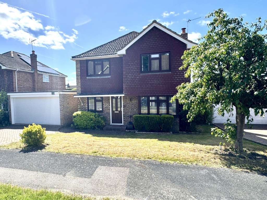 Trefoil Close, Hartley Wintney