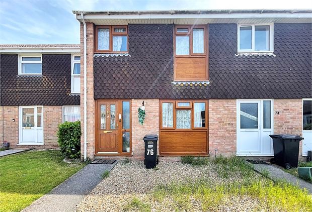 Pelican Close, Worle, Weston super Mare, N Somerset. BS22 8XQ