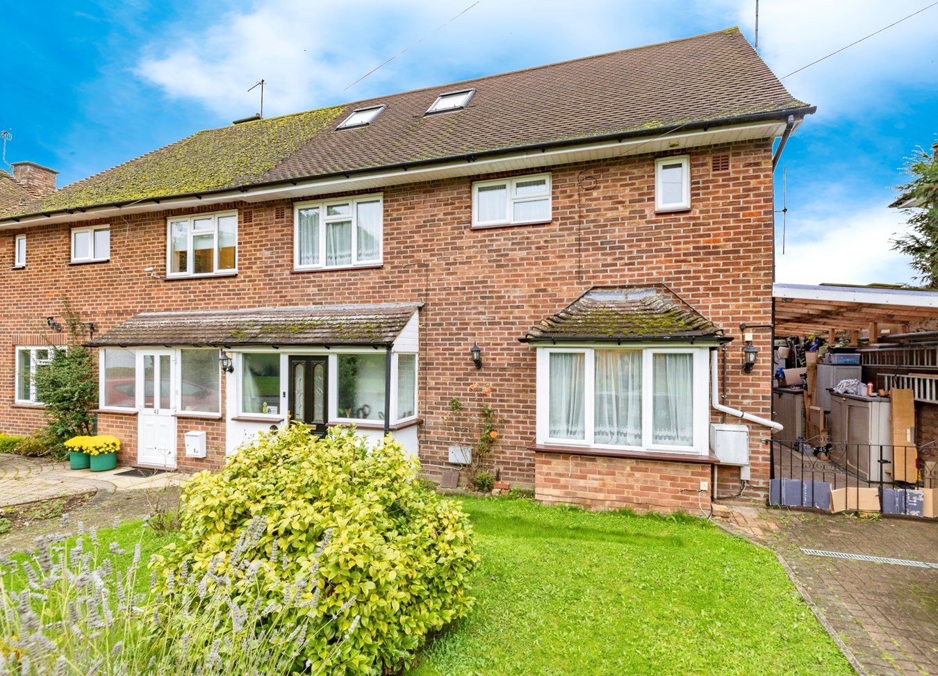 Moatfield Road, Bushey, WD23