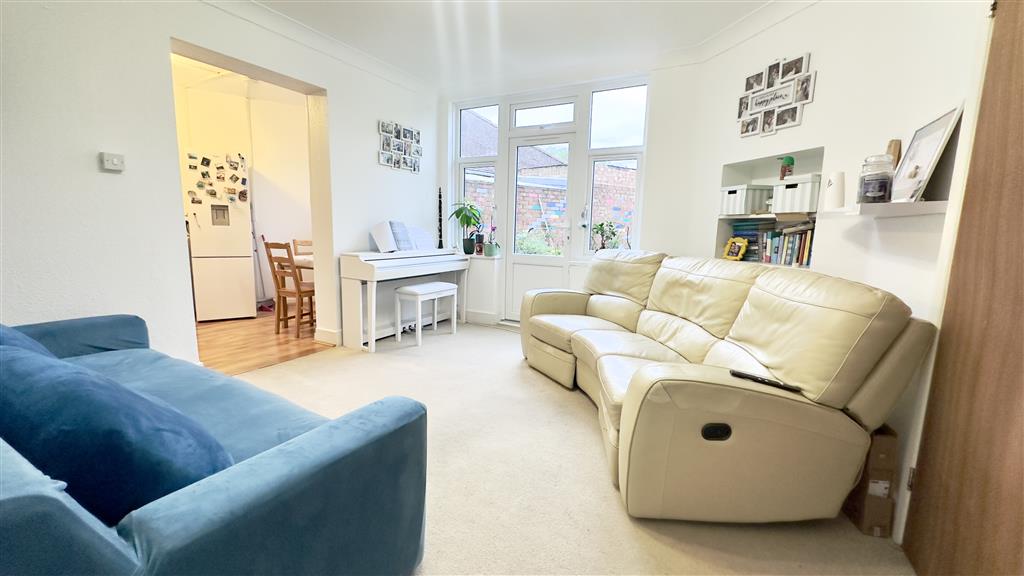 Strathmore Gardens, EDGWARE, HA8