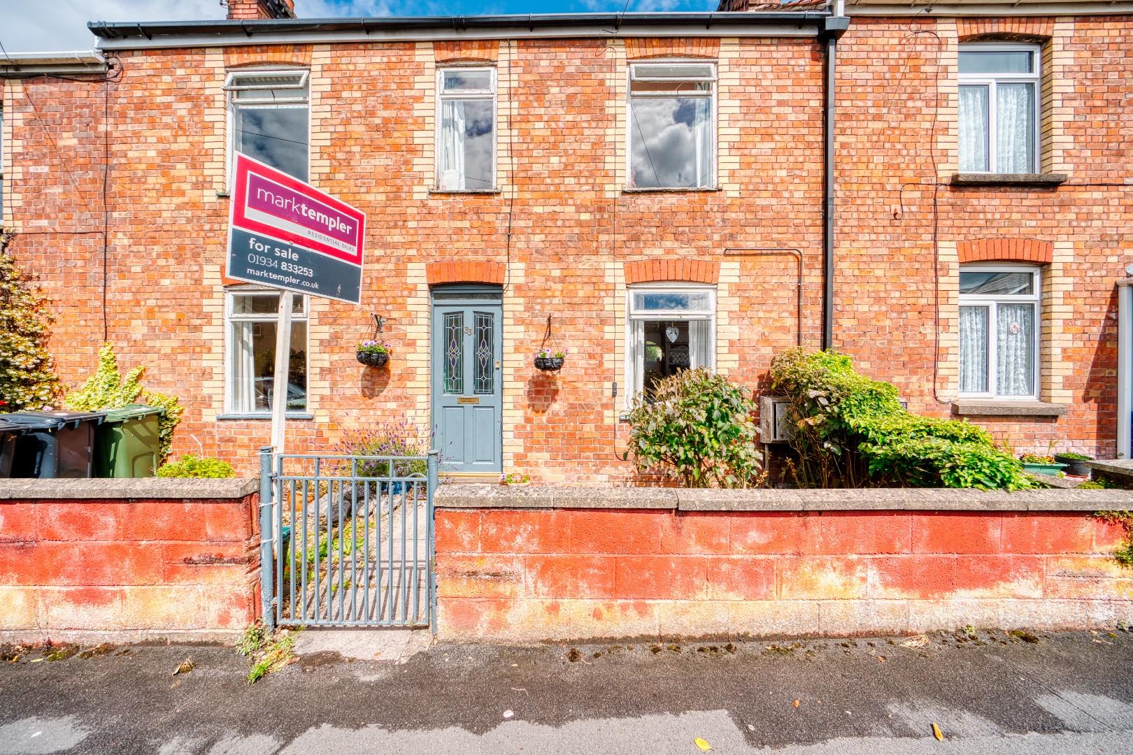 Charming double fronted Victorian home in popular Yatton cul de sac