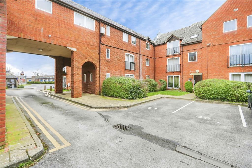 Westholm Court, Bicester, OX26