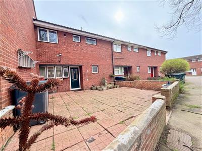 Winters Way, Waltham Abbey