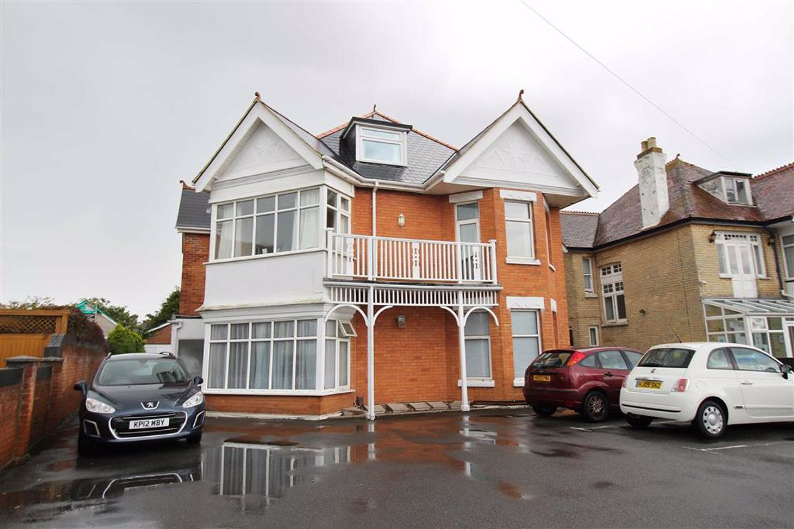 Ashbourne Court, 22 Foxholes Road, Southbourne, BH6