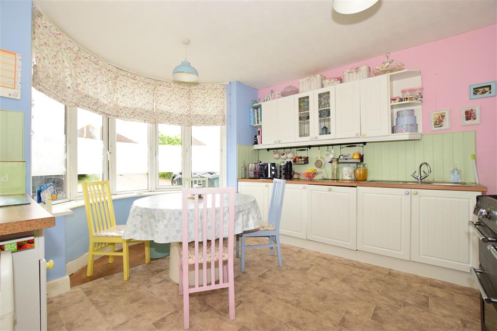 Pittis (Cowes) Estate agent Properties and houses for sale