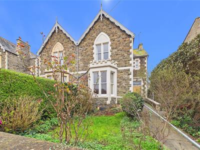Prime location in the heart of Mid Clevedon