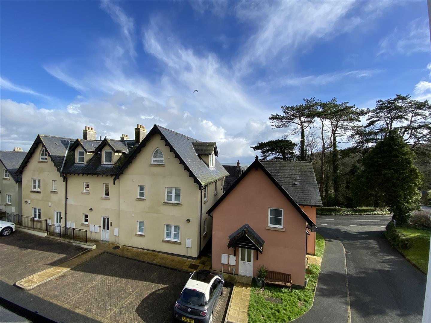 St. Brides Hill, St. Brides Hill, Saundersfoot