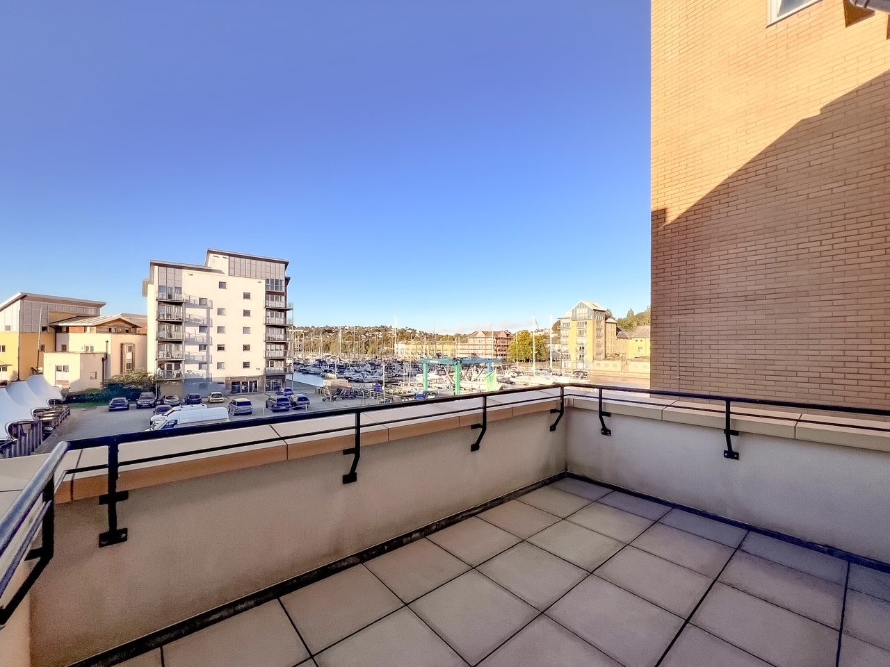 Mizzen Court, Portishead, Bristol, Somerset, BS20