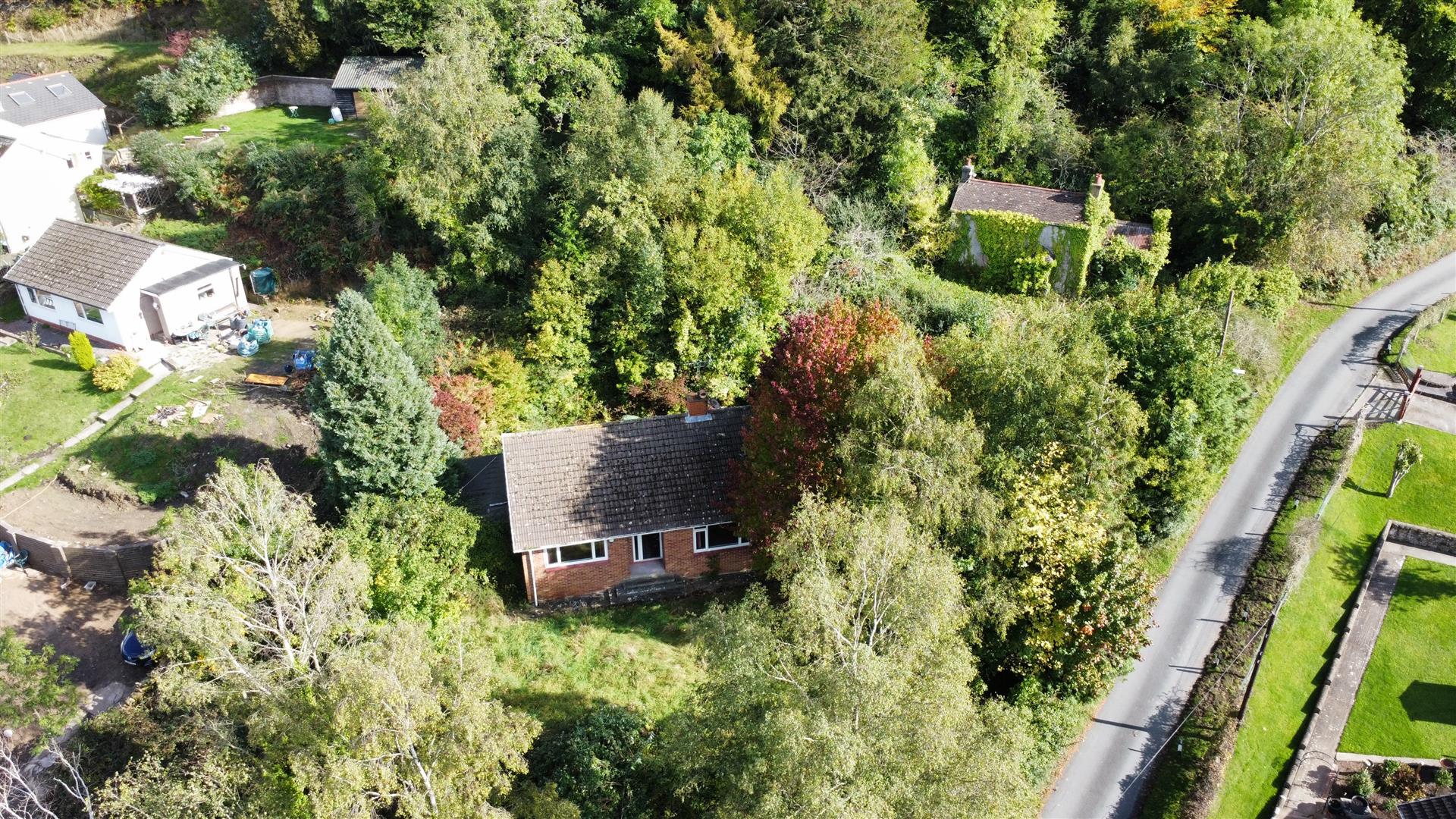 Bungalow and Derelict Cottage, Joys Green Road, Lydbrook