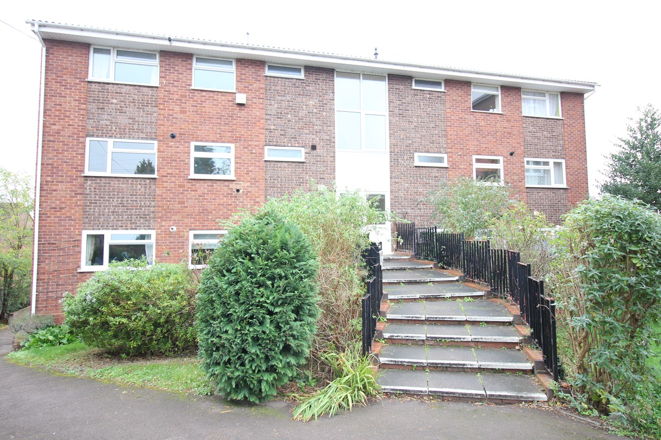 Henwick Road, Worcester, WR2