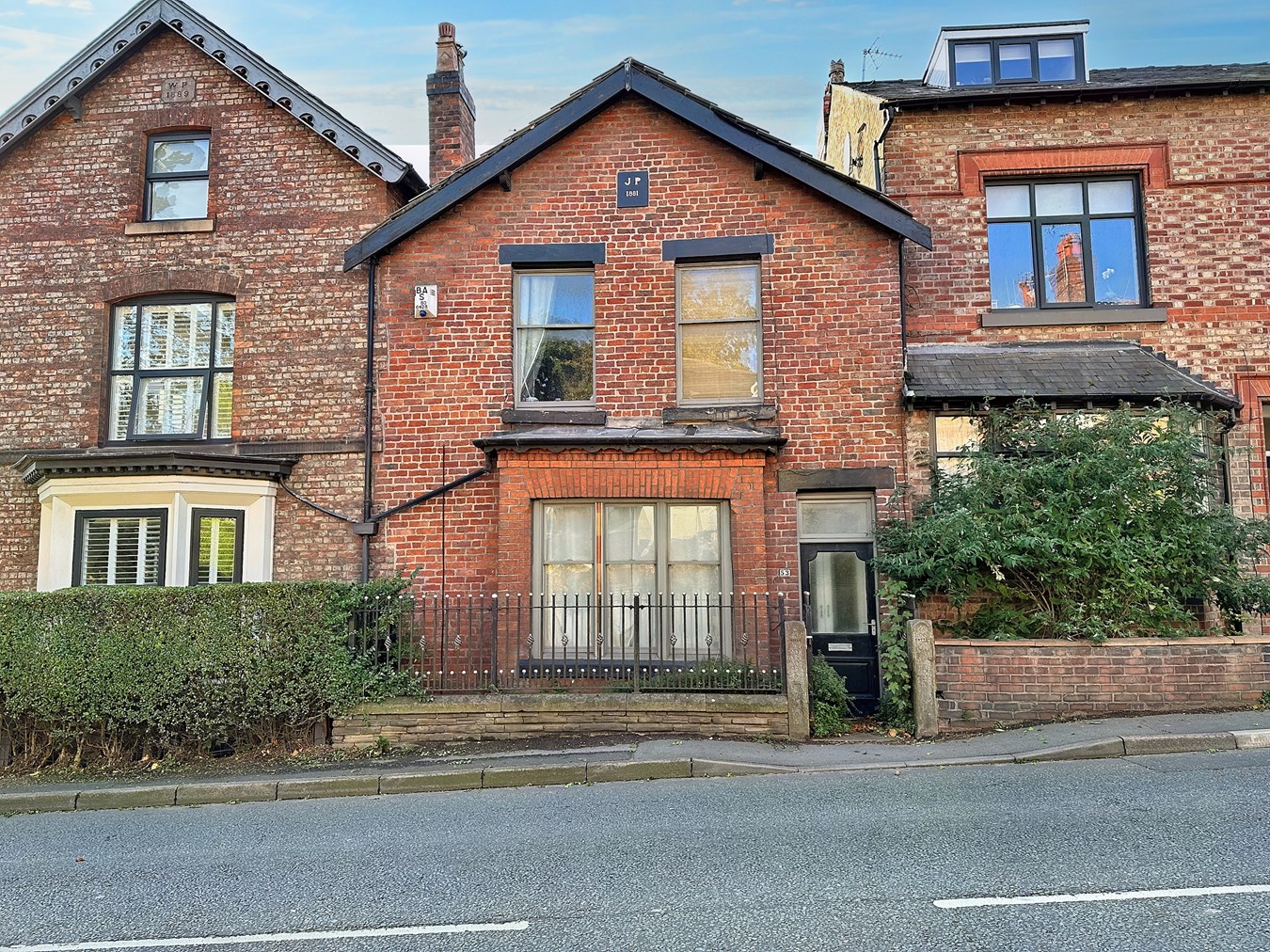 Manchester Road, Wilmslow, SK9