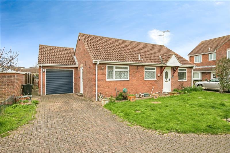 Whinfield Avenue, Dovercourt, Harwich, CO12