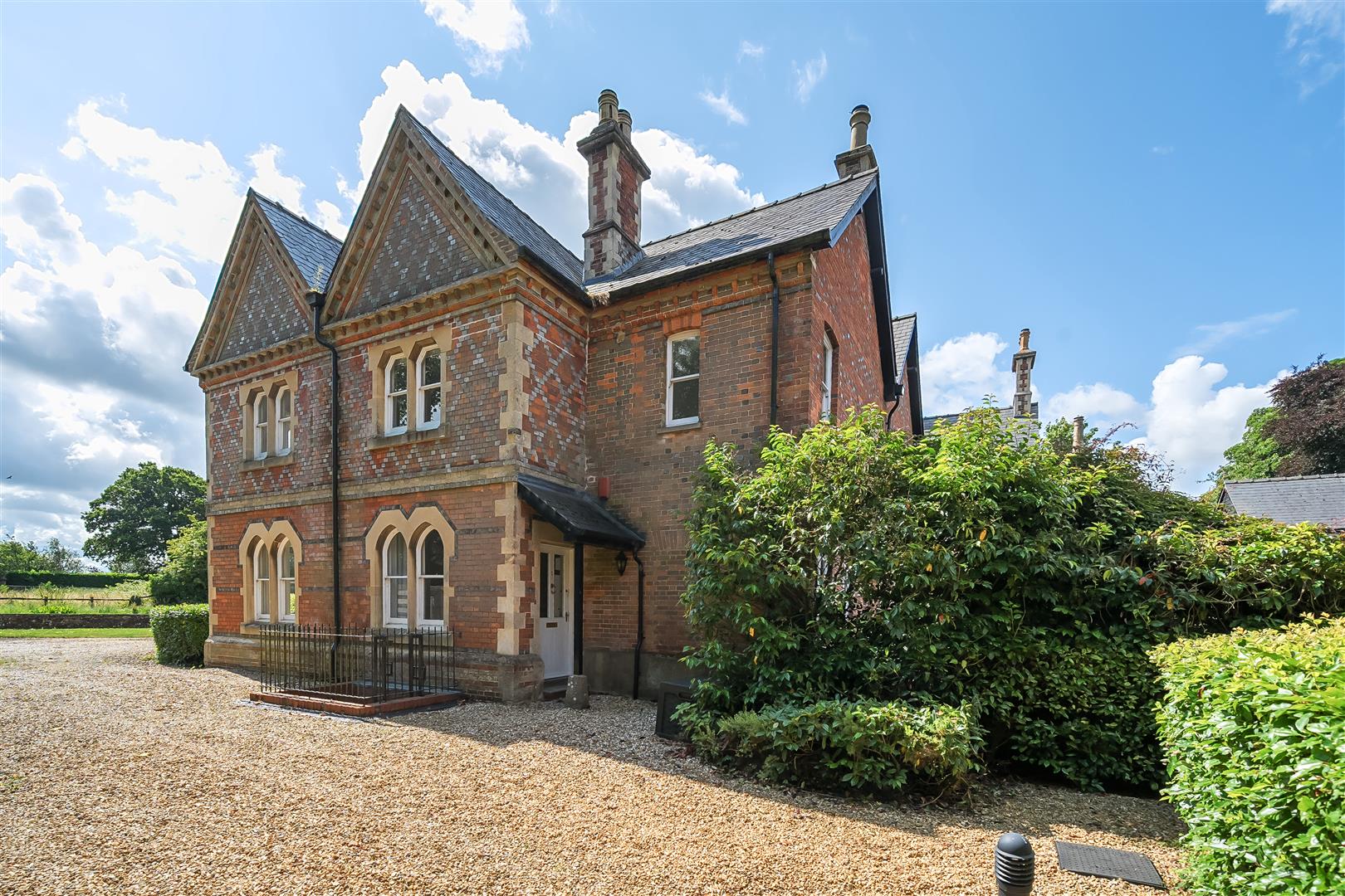 Savernake Manor, Marlborough