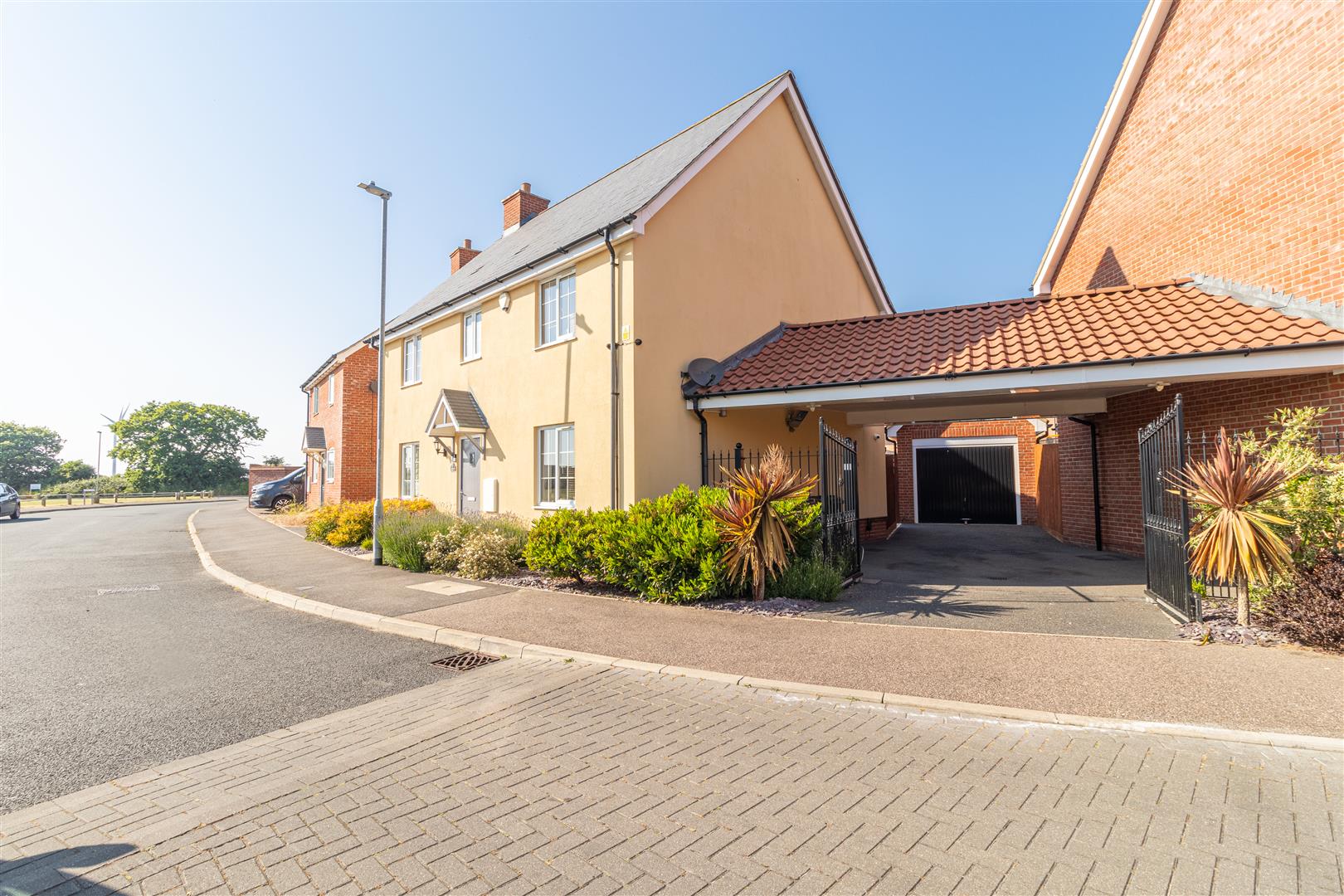 Cross Road, Clacton-On-Sea