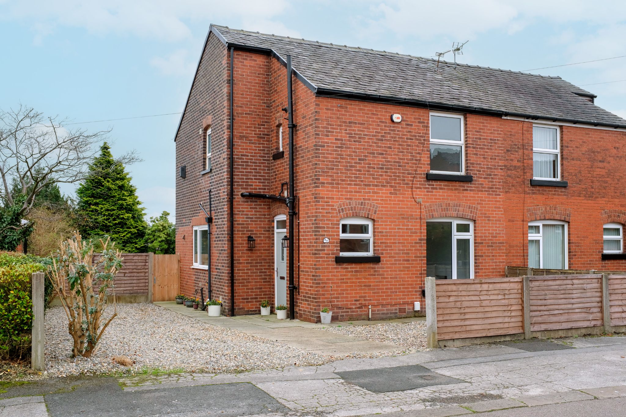 Oaks Avenue, Bolton, BL2