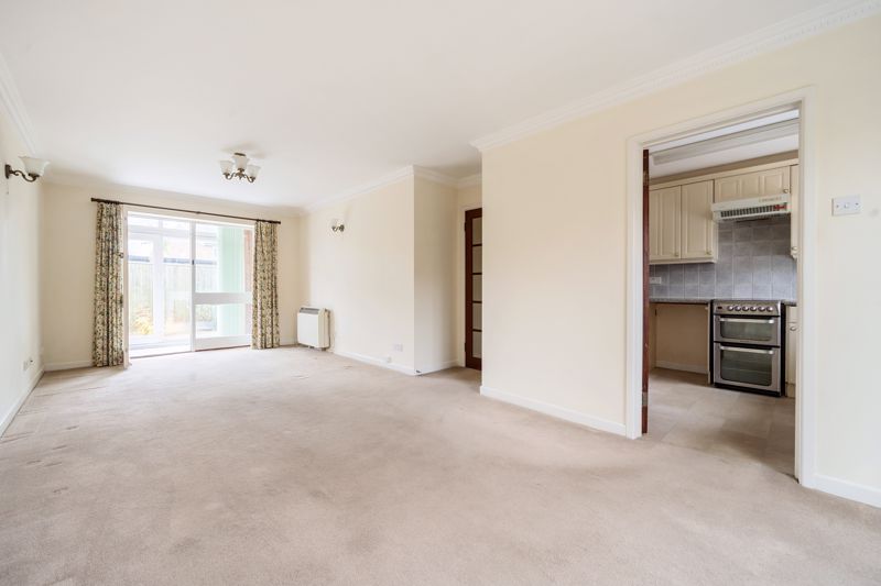 Wallingford - Ground Floor Maisonette With Outside Space