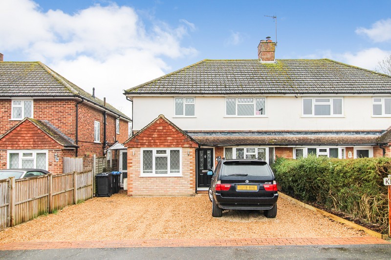 Kings Mead, Smallfield, Horley, Surrey. RH6 9QR