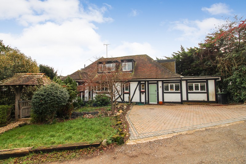 Newling Way, Worthing, West Sussex. BN13 3DG
