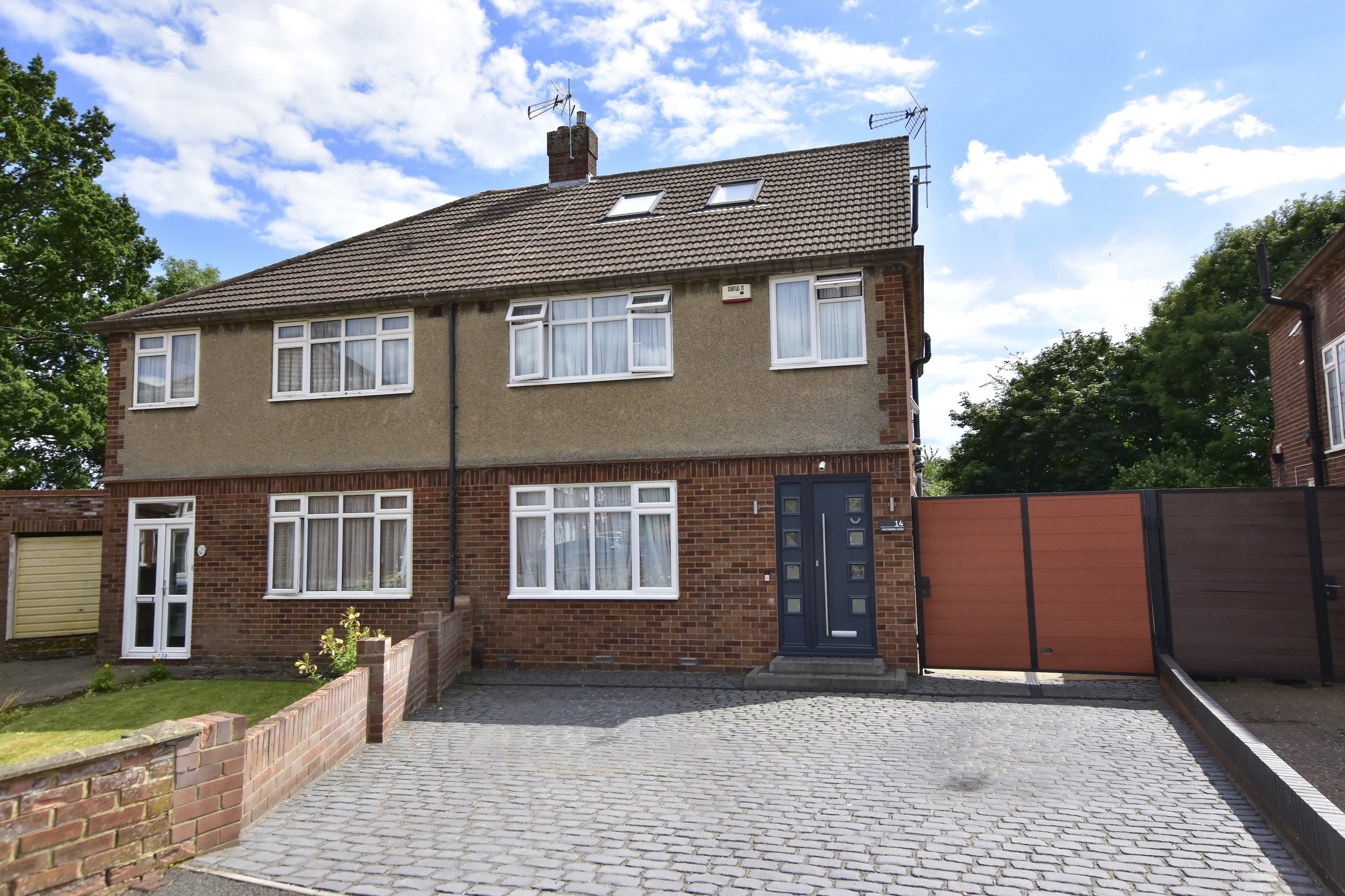 Holtsmere Close, Watford