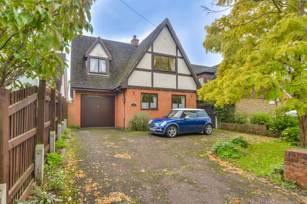 Hall Cottage, Chelmsford Road