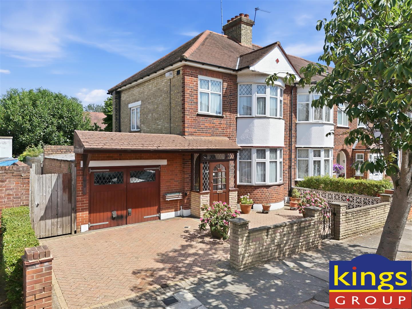 Derwent Avenue, Edmonton, N18