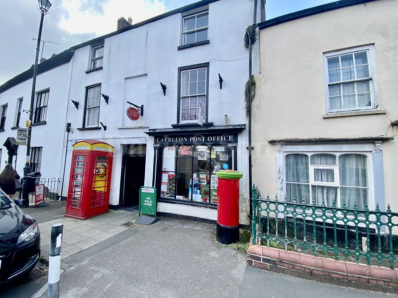 High Street, Caerleon. NP18 1AE