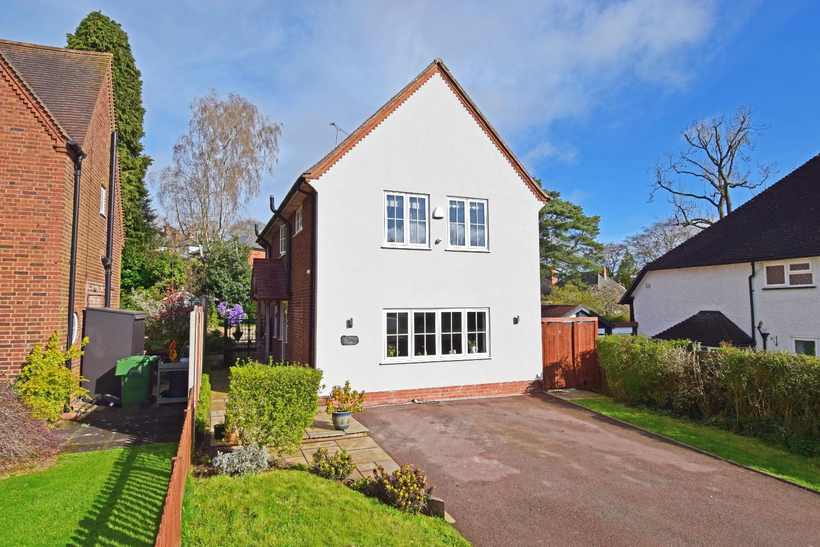 33A Fiery Hill Road, Barnt Green, Worcestershire, B45 8LE