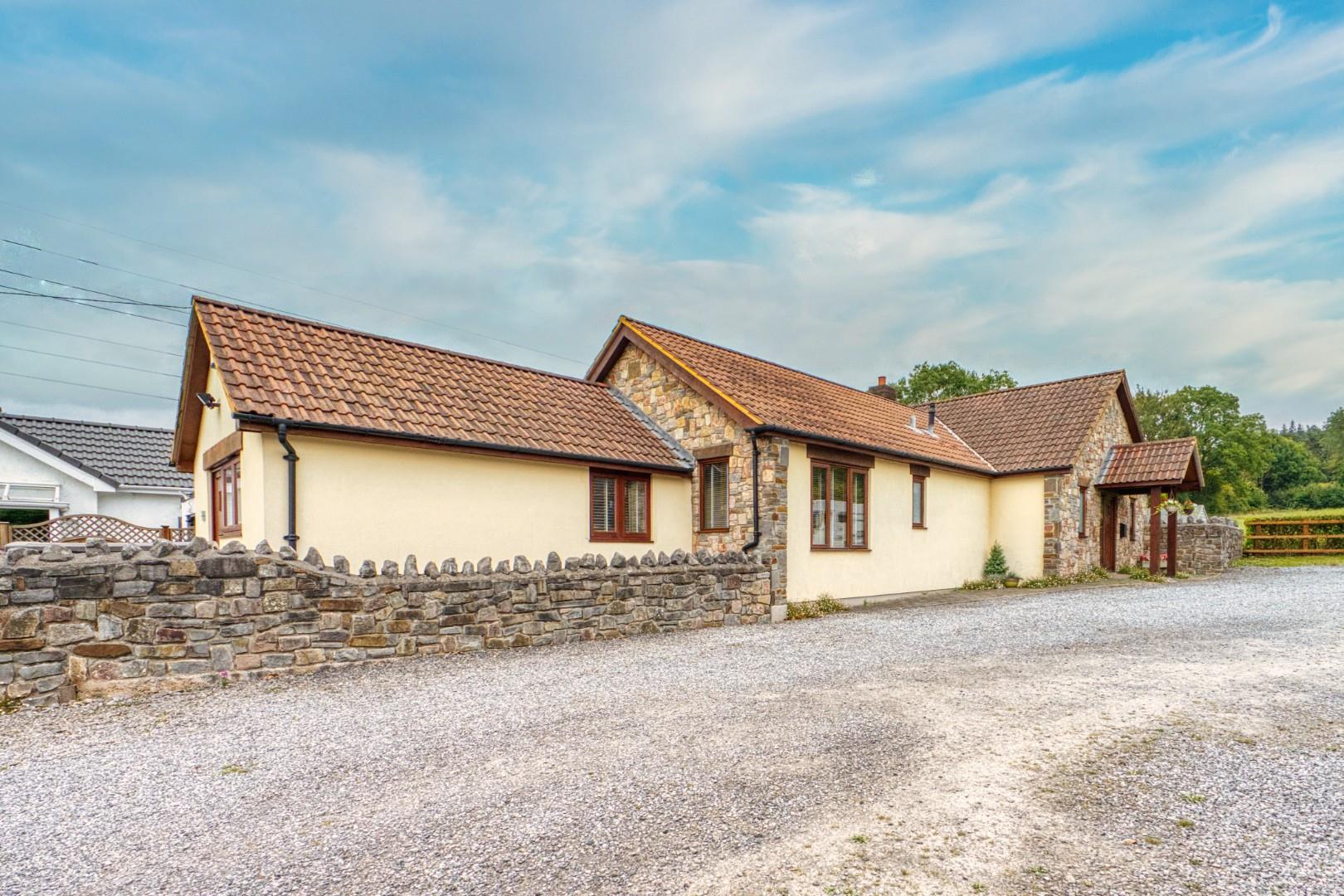 Views over Cleeve's countryside with annex