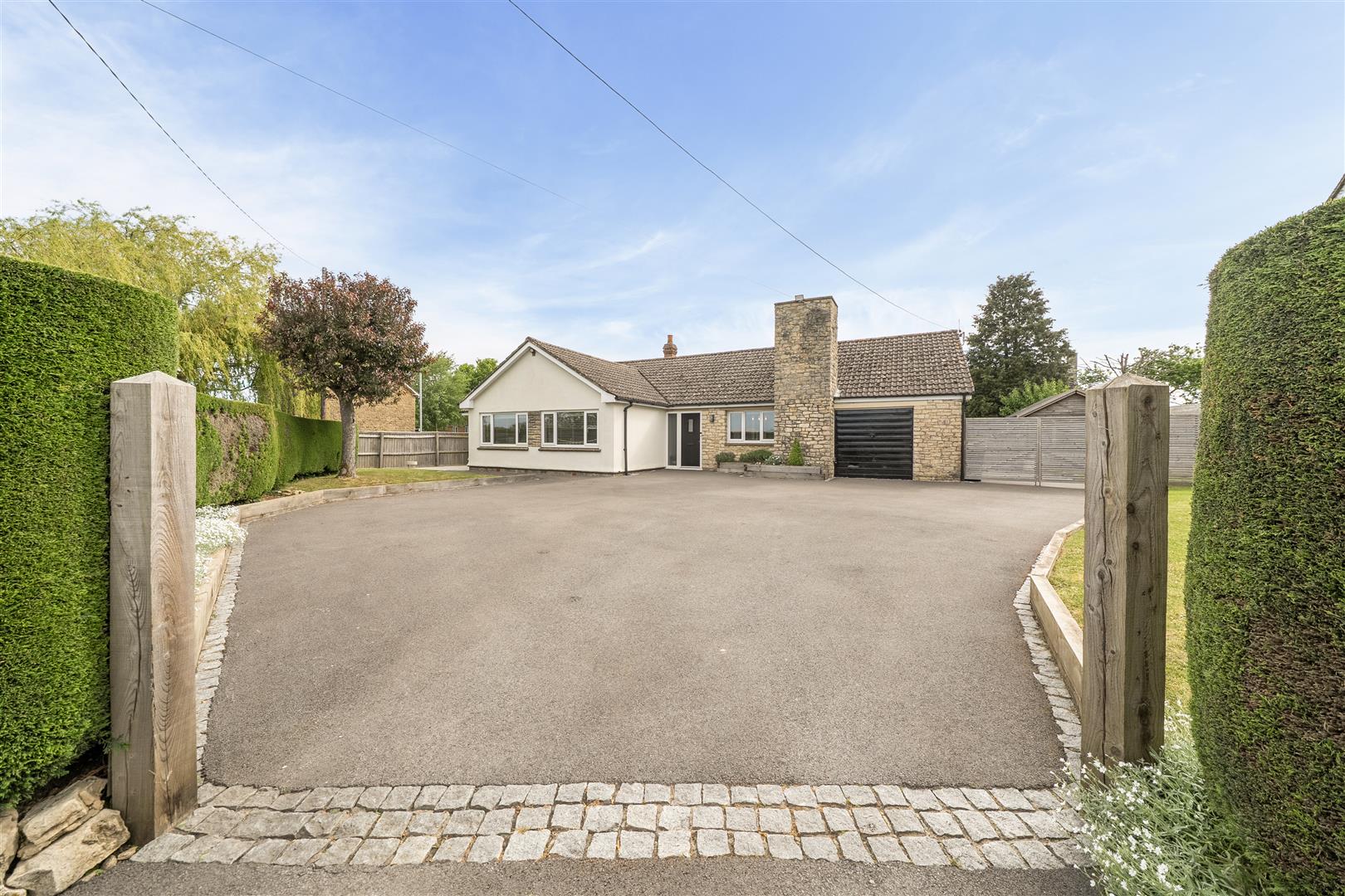 Stanton St. Quintin, Chippenham