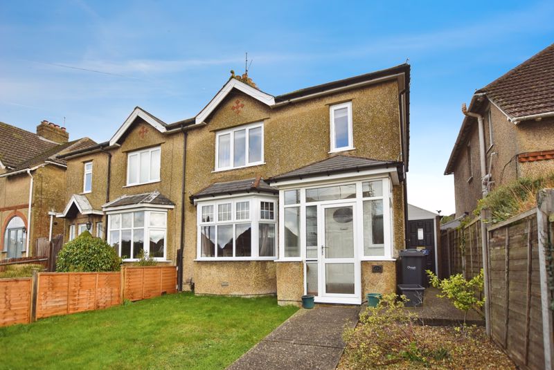 Castle Road, Salisbury ***video Tour***