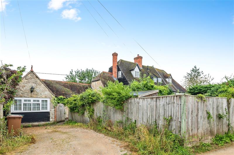 School Yard, Stadhampton, Oxford, OX44